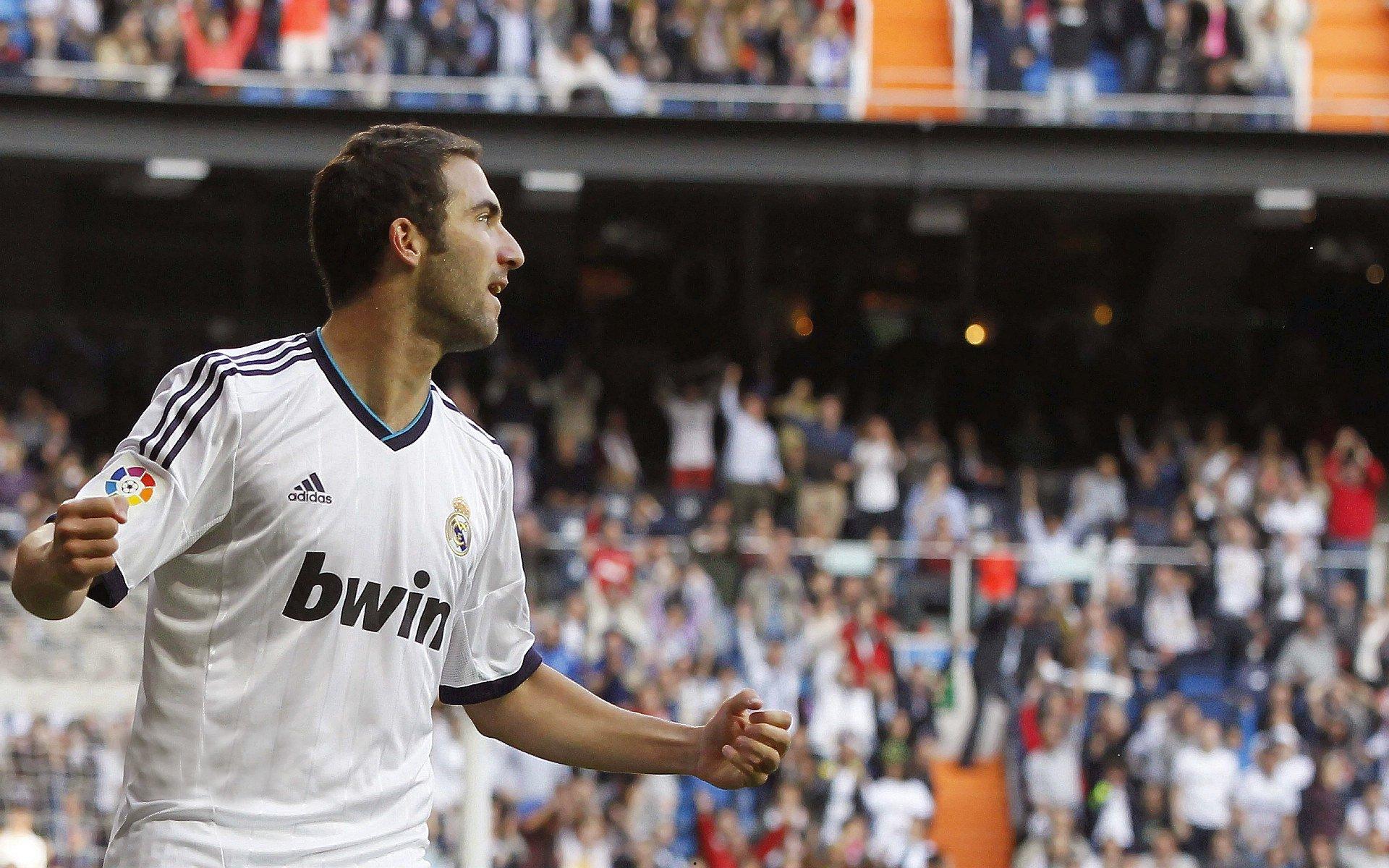 史上最弱标签激发国奥重组 最小阵容出征 王钰栋或改写历史